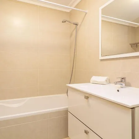 Apartment Apt/t1 Com Vista Mar Bloco 1 1ºb